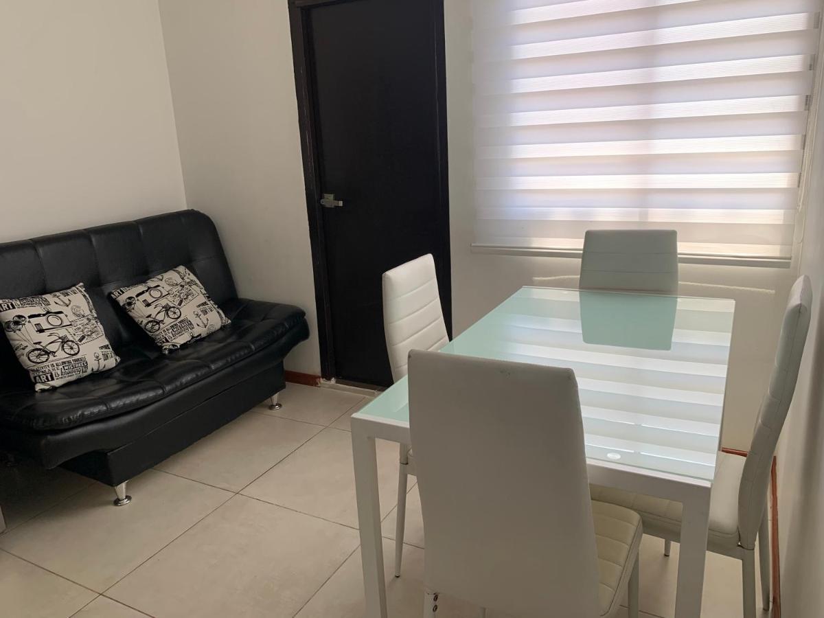 Apartamento Cerca Del Cc Titan Plaza Bogota Exterior photo